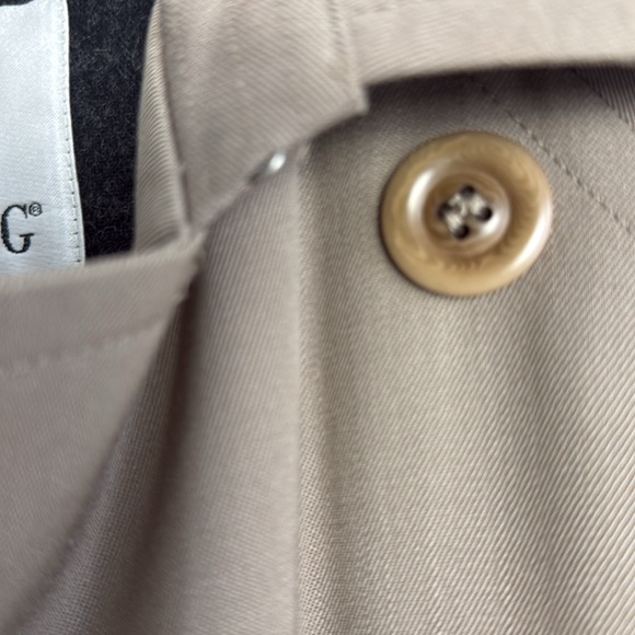 Vintage London Fog Trench Coat - Picture 7 of 12